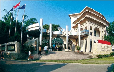 厦门工艺美术学院